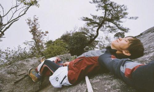 娱乐吃瓜酱爬山,娱乐吃瓜酱带你领略爬山乐趣